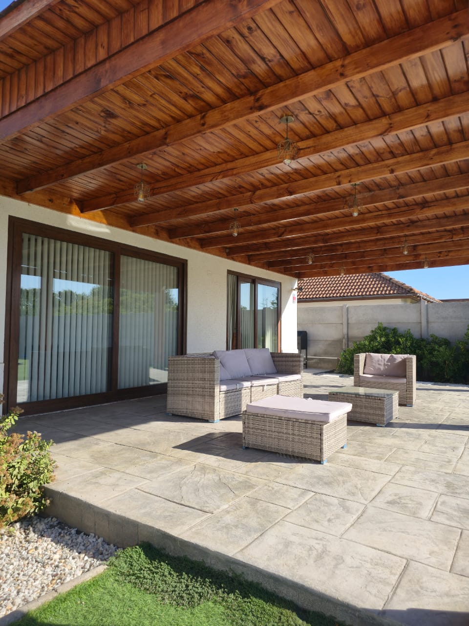 SE VENDE CASA EN BRISAS DE CHENA, MAIPÚ